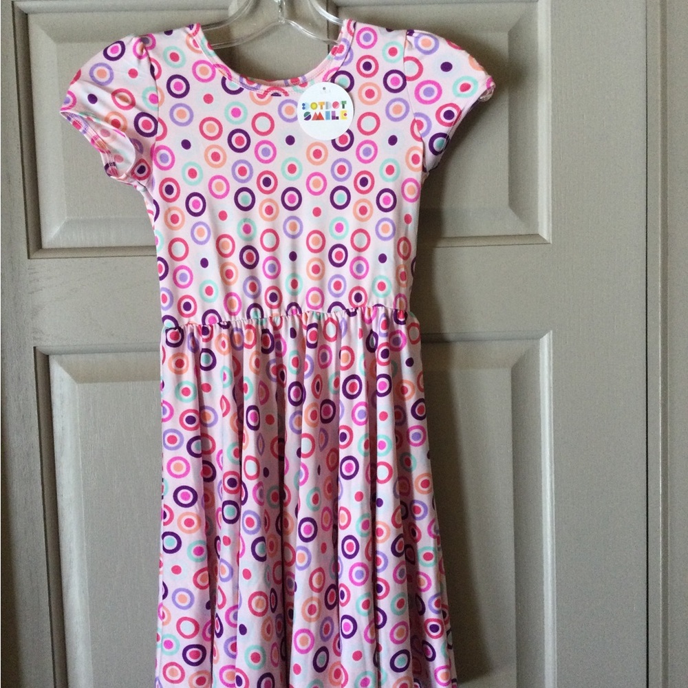 Brand new girls Dot Dot dress!